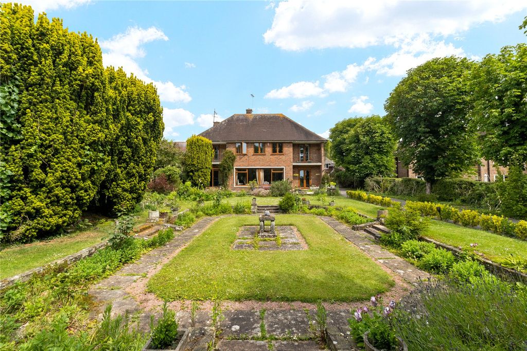 Property photo 1 of 36 Picture No. 66