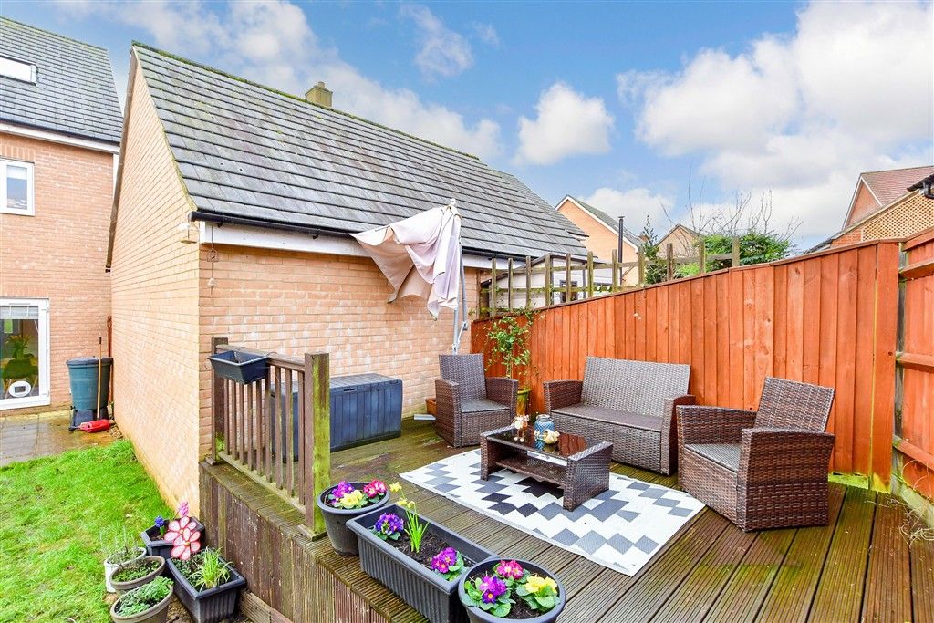 Property photo 3 of 13 External Lifestyle Photograph