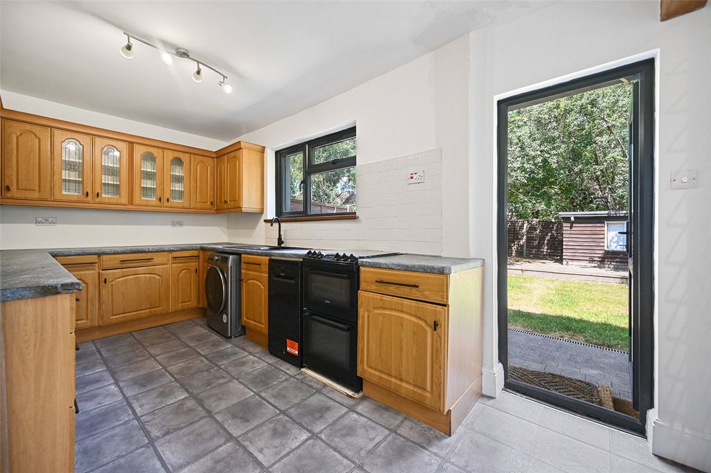 Property photo 2 of 12 Picture No. 09