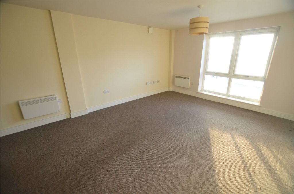 Property photo 3 of 5 Picture No. 07