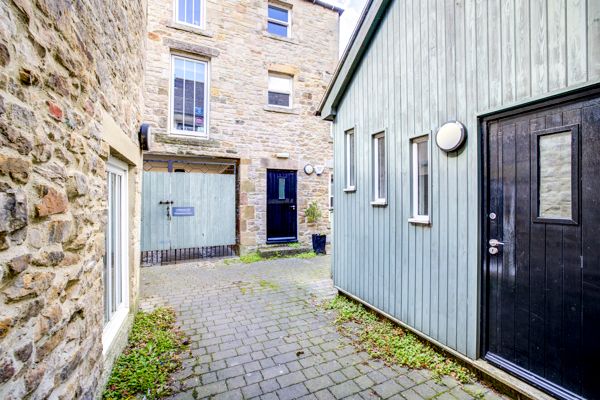 Property photo 3 of 13 Photo 3