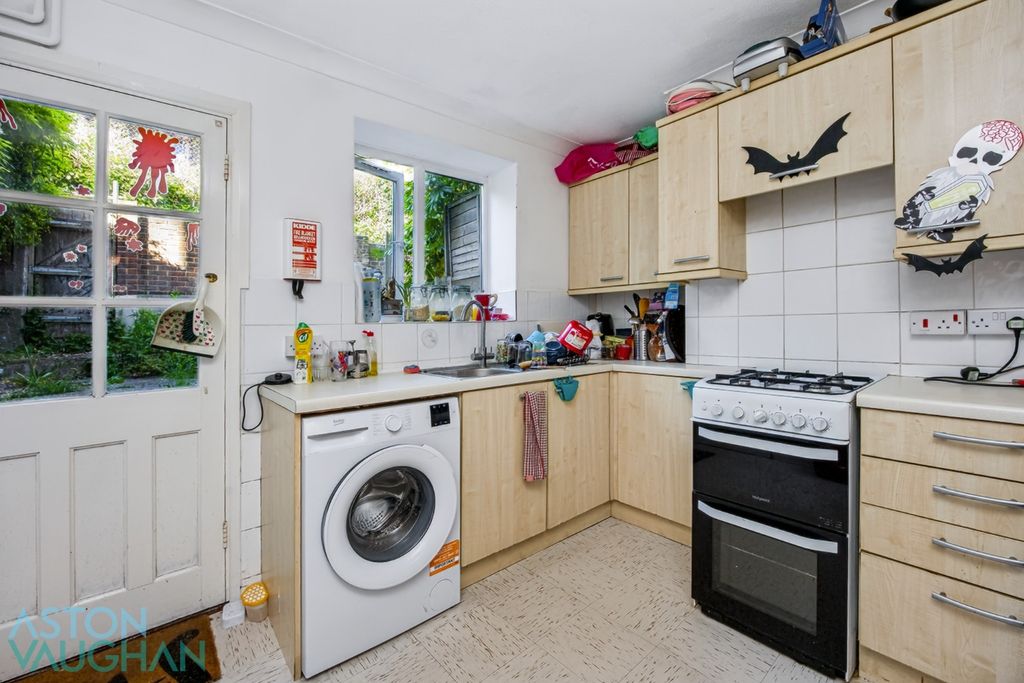 Property photo 3 of 15 4999123