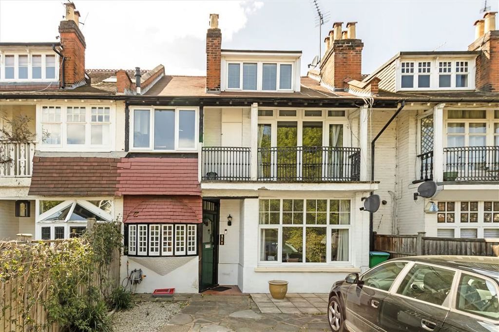 Property photo 1 of 5