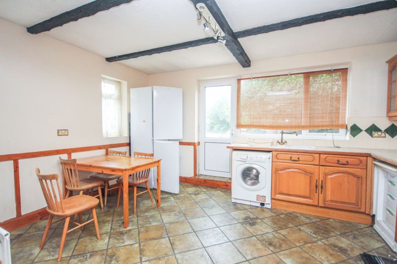 Property photo 3 of 10 Photo 15