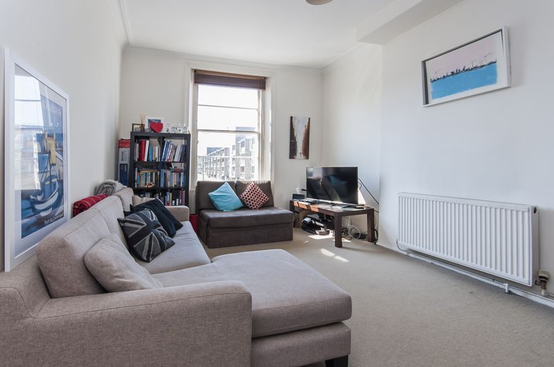 Property photo 2 of 7 Photo 2