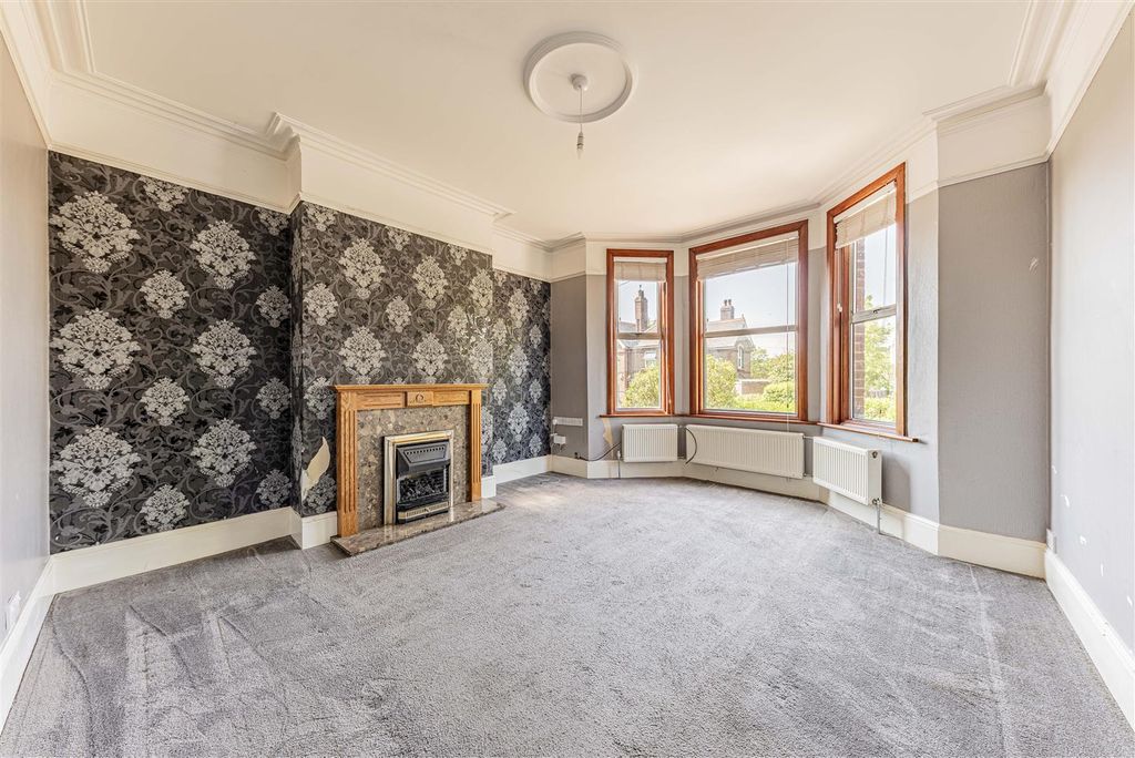 Property photo 2 of 29 L J Imaging-18.Jpg