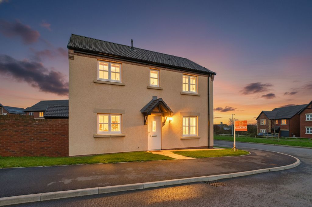 Property photo 2 of 25