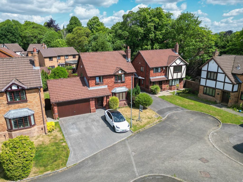 Property photo 1 of 40 3858251
