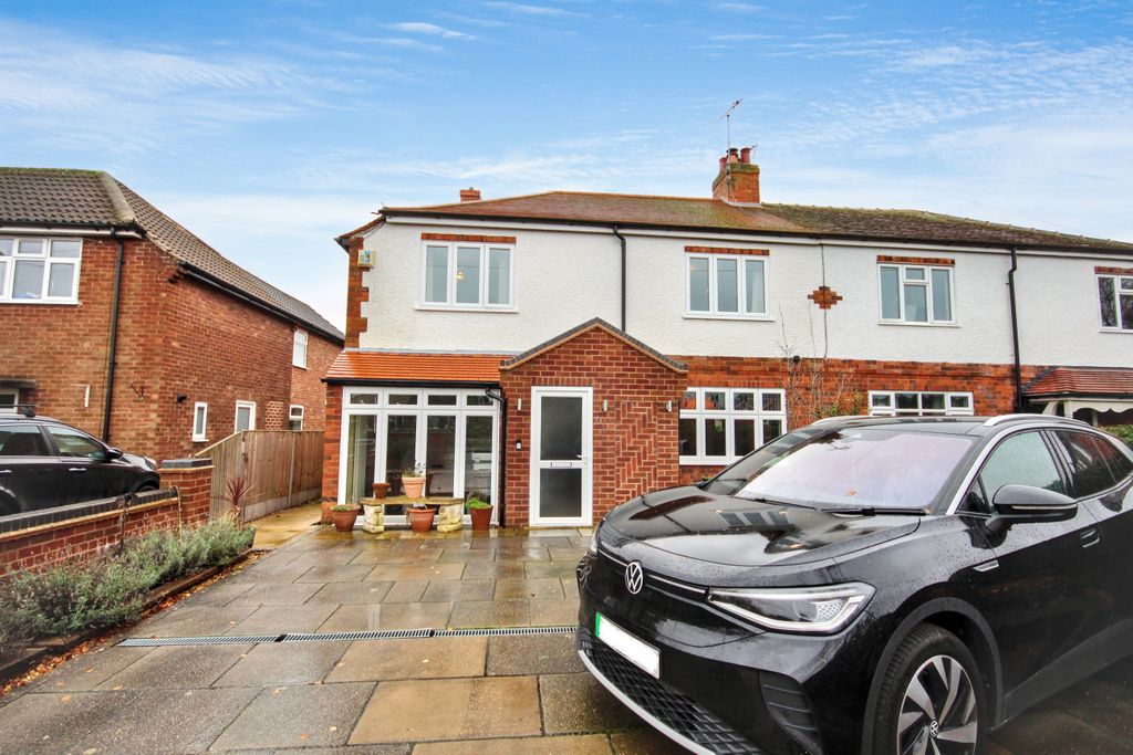 Property photo 1 of 17 Img_34939_22_Original