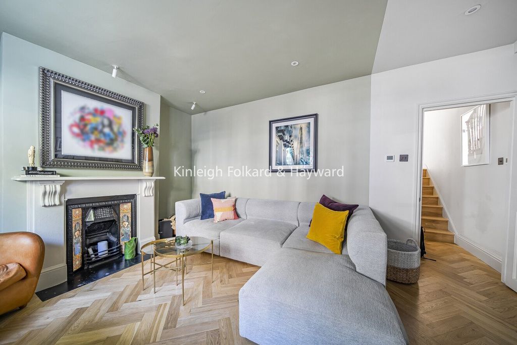 Property photo 2 of 16 Picture No. 09