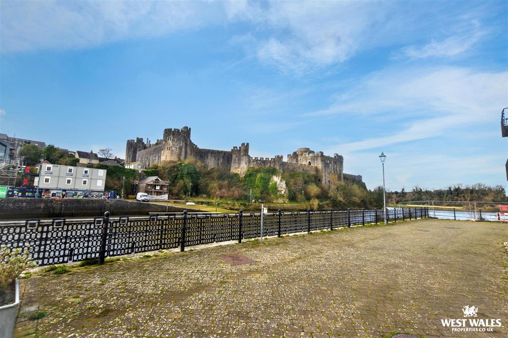 Property photo 2 of 15 13 (15).Jpg