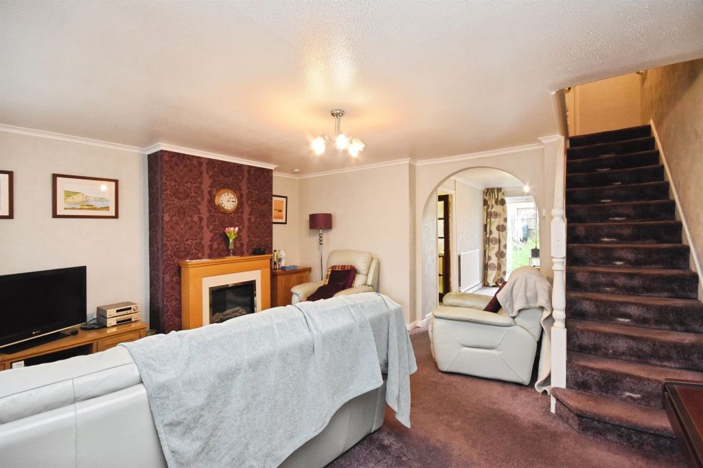 Property photo 3 of 16