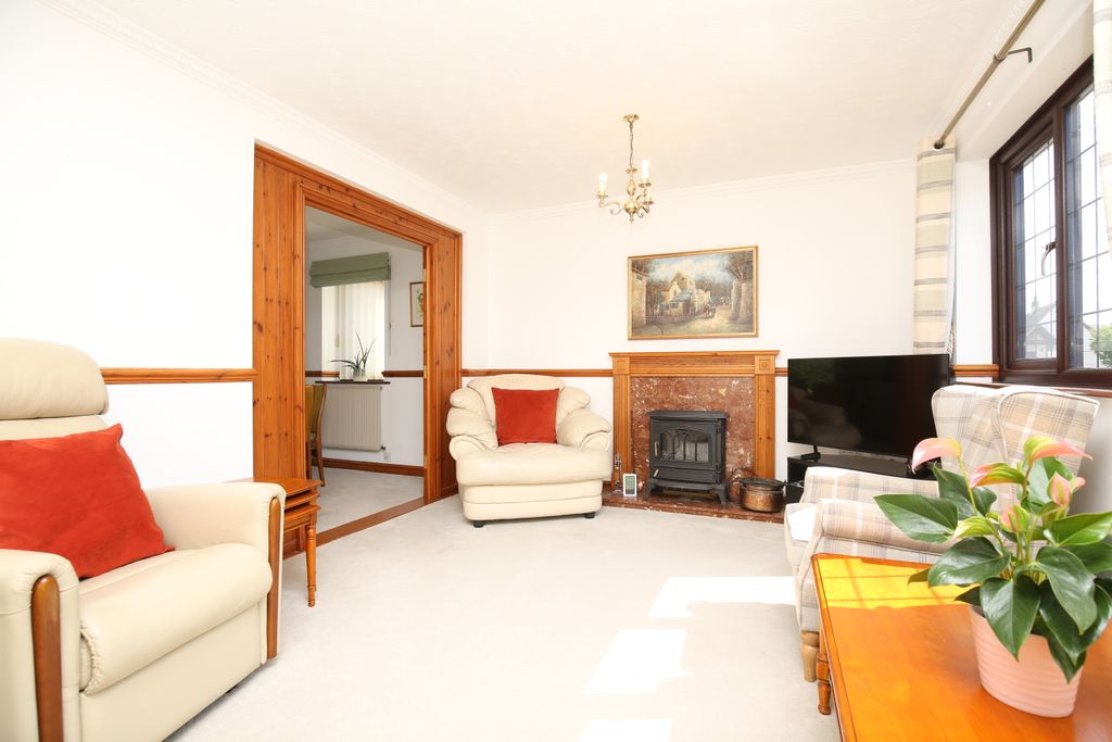 Property photo 2 of 24 4X8A5003