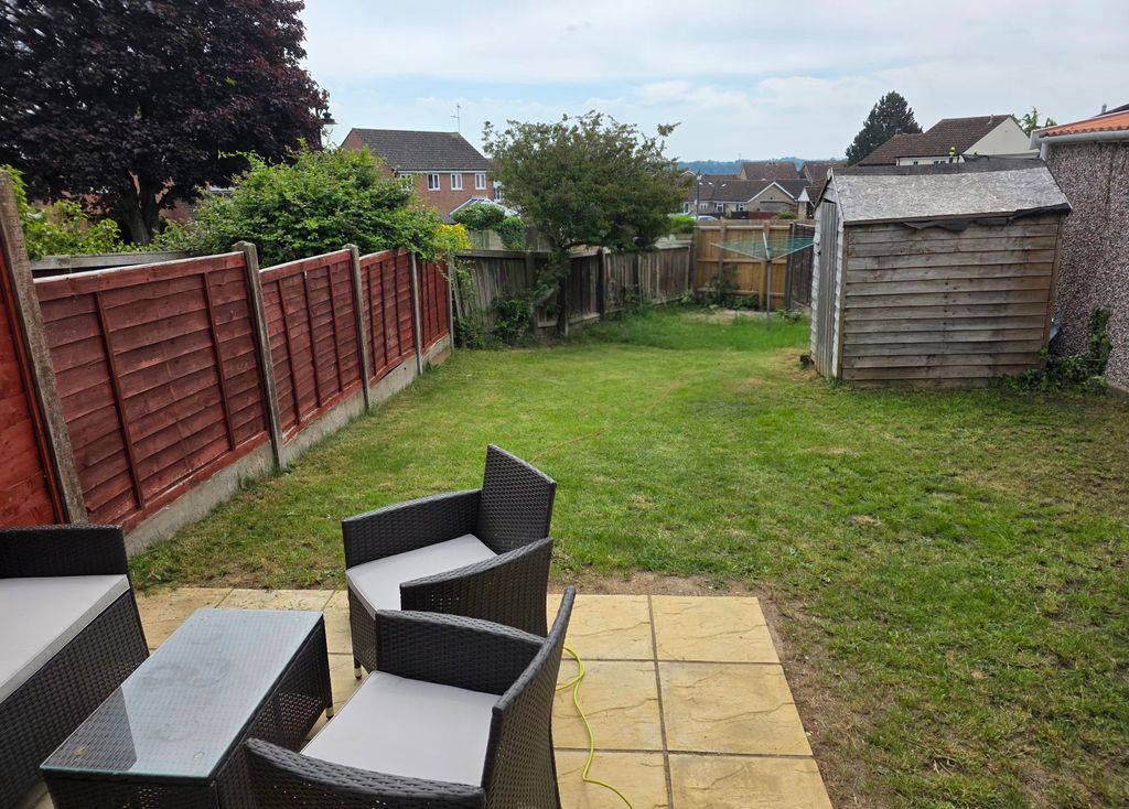 Property photo 3 of 7