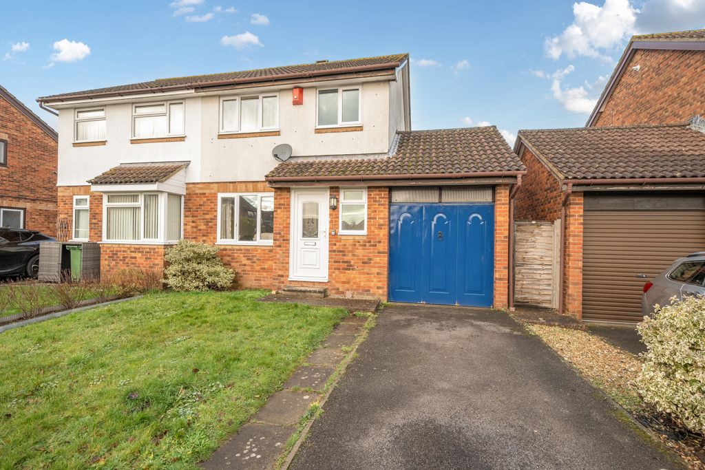 Property photo 1 of 22 .