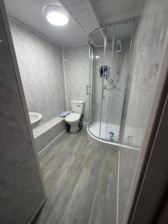 Property photo 2 of 8 Property