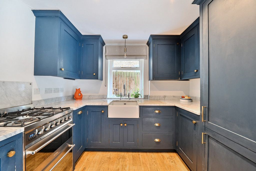 Property photo 3 of 11 Picture No. 14