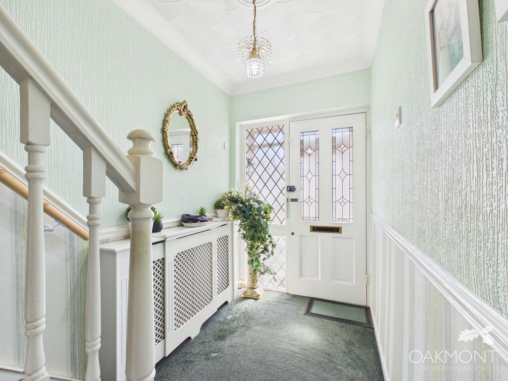 Property photo 3 of 22