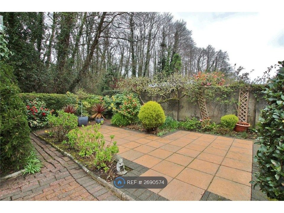 Property photo 2 of 13 Back Garden