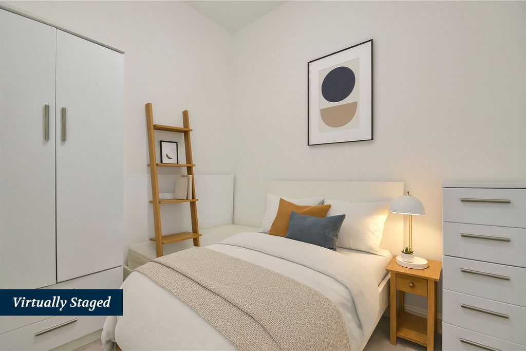 Property photo 2 of 10 Picture No. 23