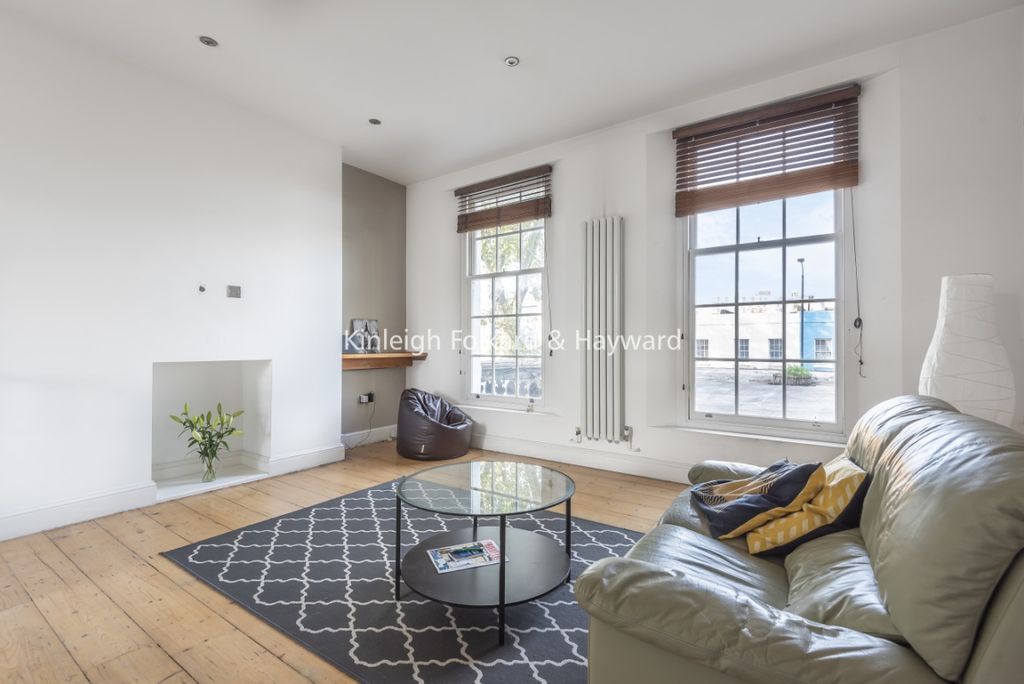 Property photo 2 of 9 8653Dcd6-833d-4545-A