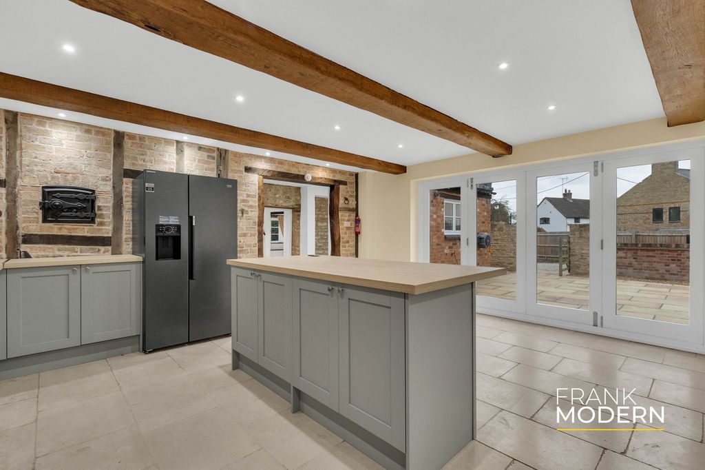 Property photo 2 of 44 Kitchen