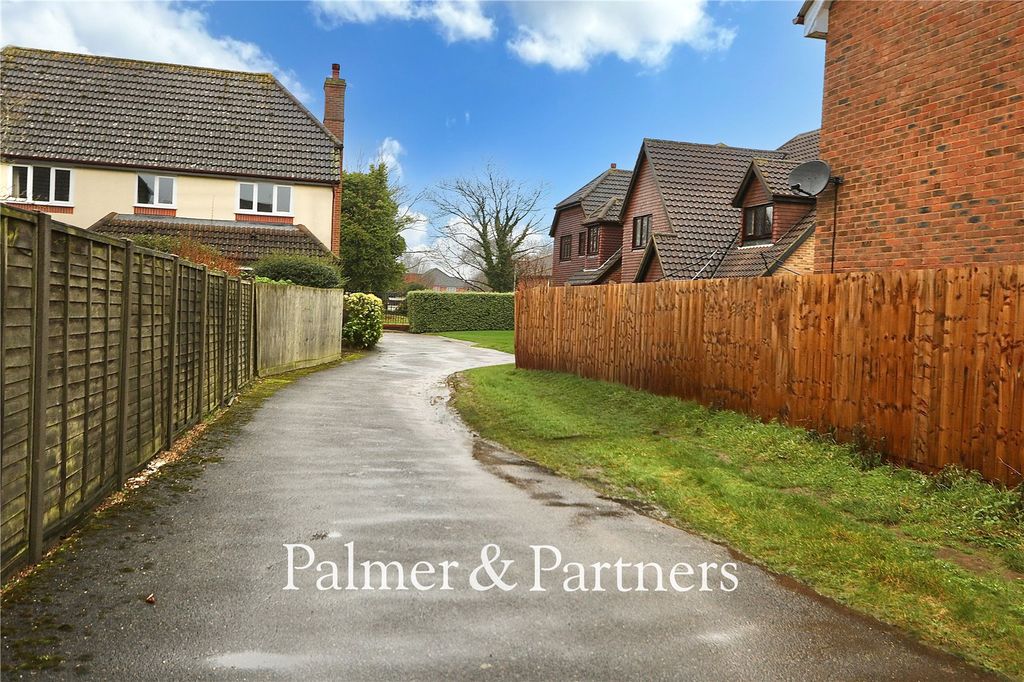 Property photo 2 of 27 Picture No. 07