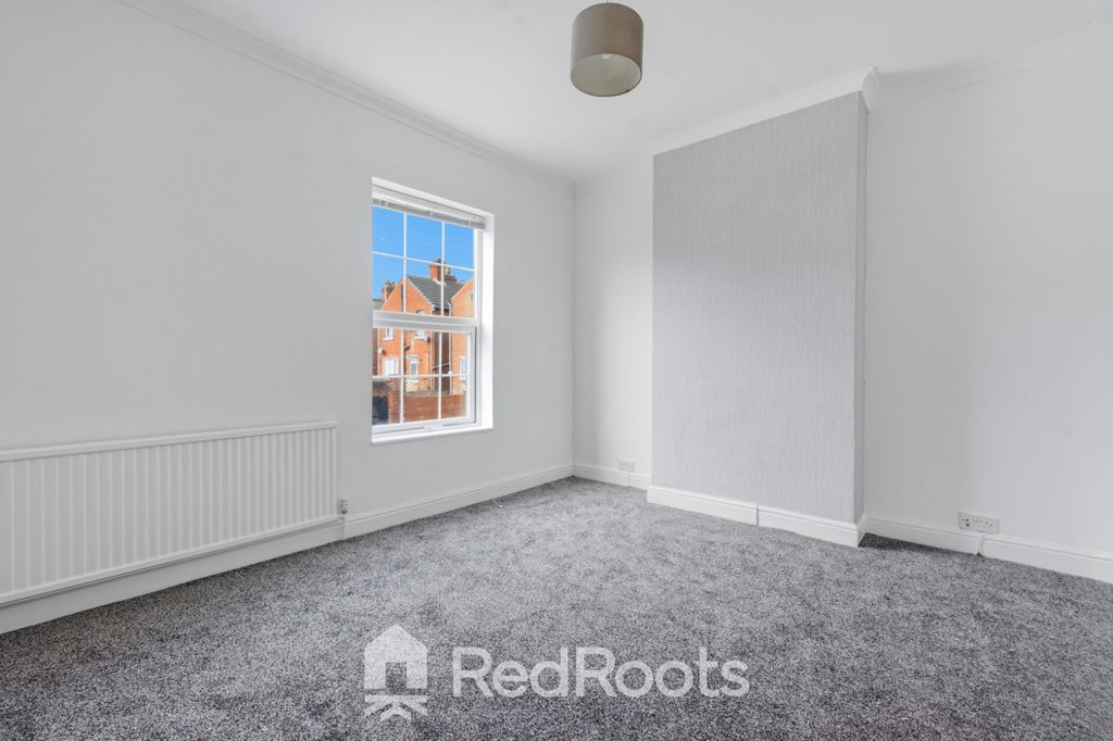 Property photo 3 of 20 5184954