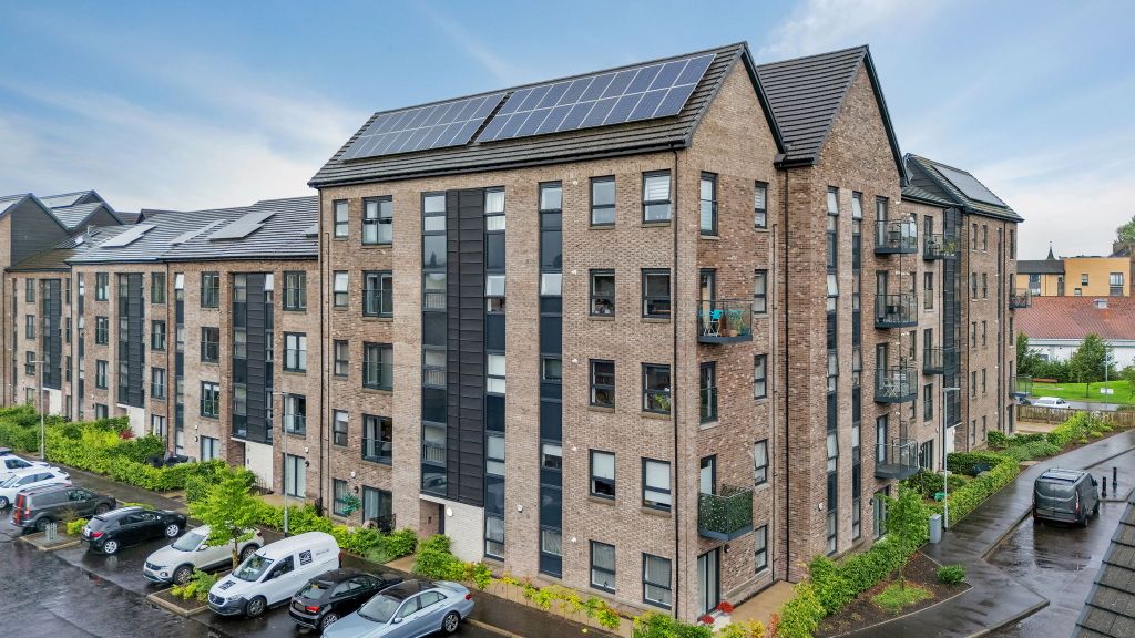 Property photo 1 of 22 2-Web-Or-Mls-2 Riverford Court Flat 3.3_42