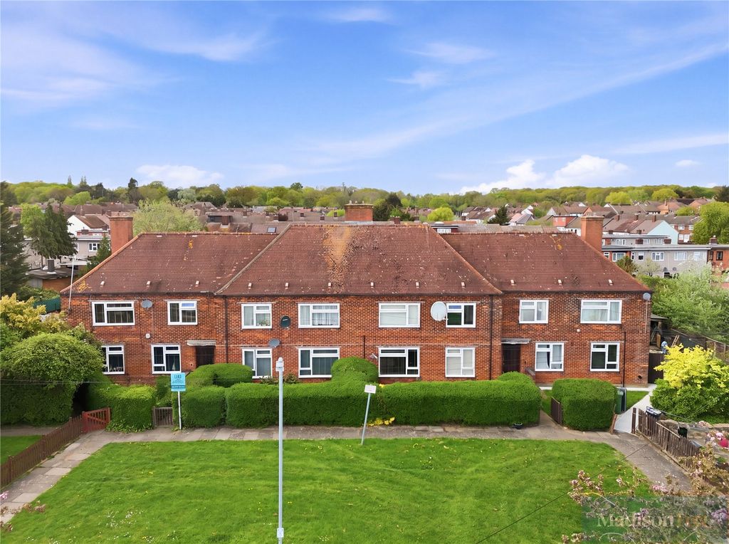 Property photo 1 of 17 Picture No. 14