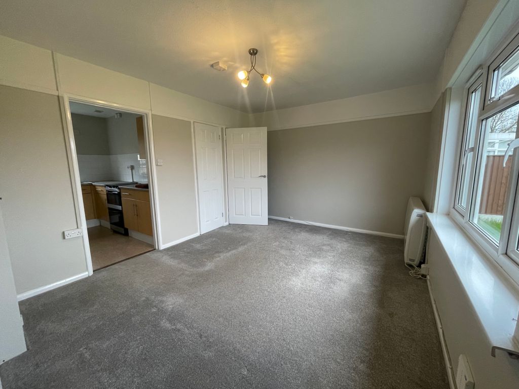 Property photo 2 of 10 Picture No. 05