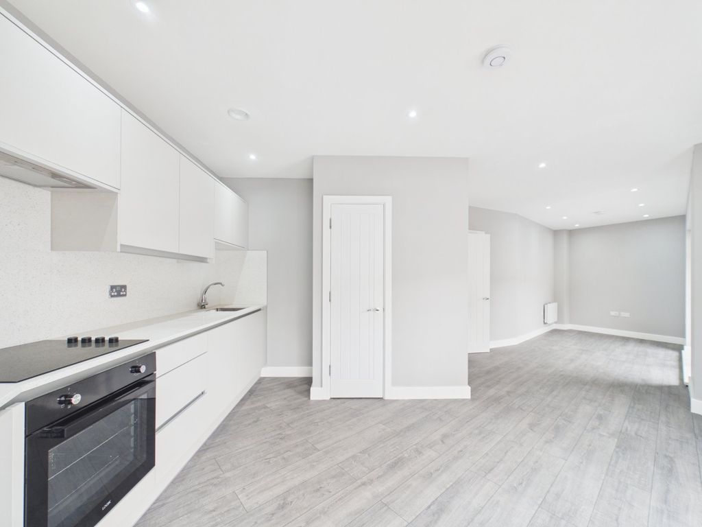 Property photo 2 of 10 Picture No. 02