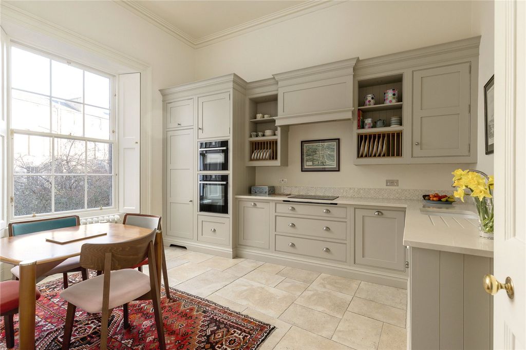 Additional image 7 of 3 bed flat for saleDanube Street, Stockbridge, Edinburgh EH4