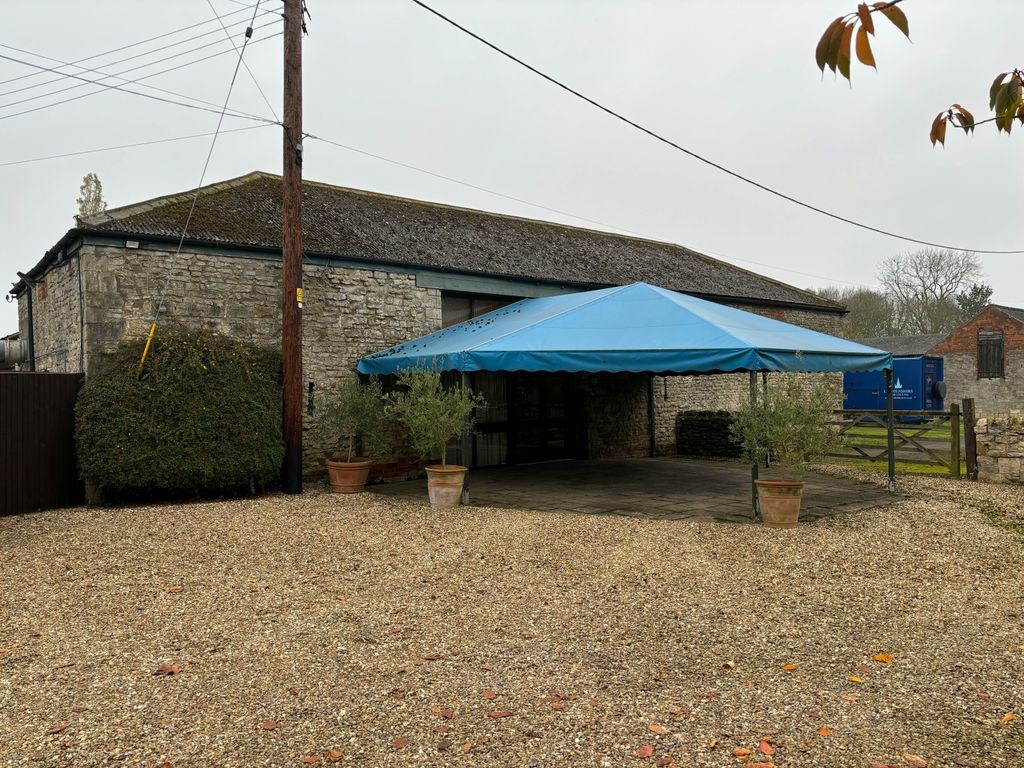 Property photo 1 of 11 Image 1