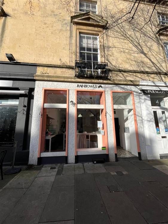 Property photo 1 of 3