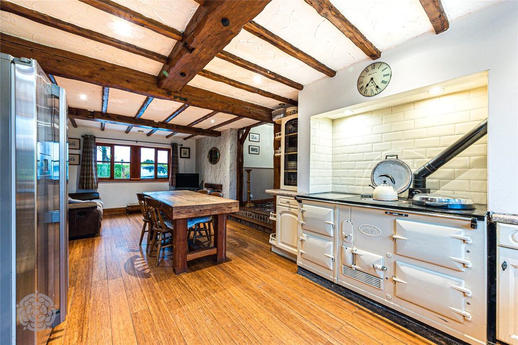 Property photo 3 of 29 Picture No. 74