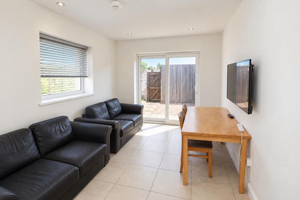 Property photo 3 of 16 24087E64-7A46-49Ac-Aa35-83577Bdbae87.Png