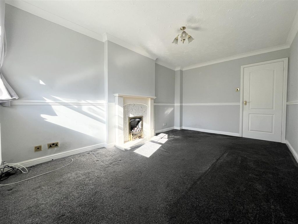 Property photo 2 of 11 20260326_091238310_Ios.Jpg