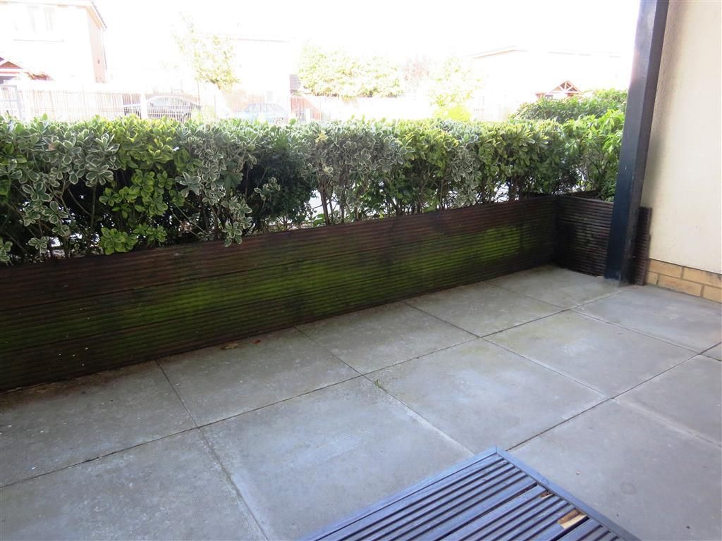 Property photo 2 of 7 Garden