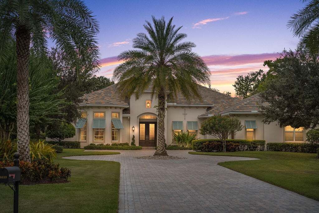 Property photo 1 of 20