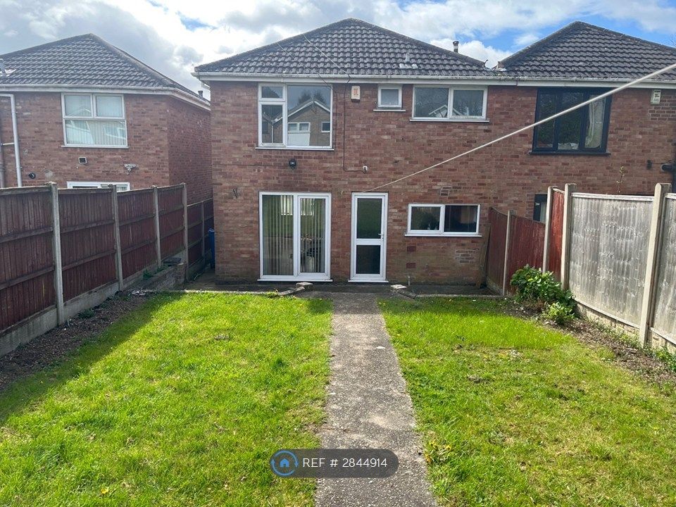 Property photo 2 of 13