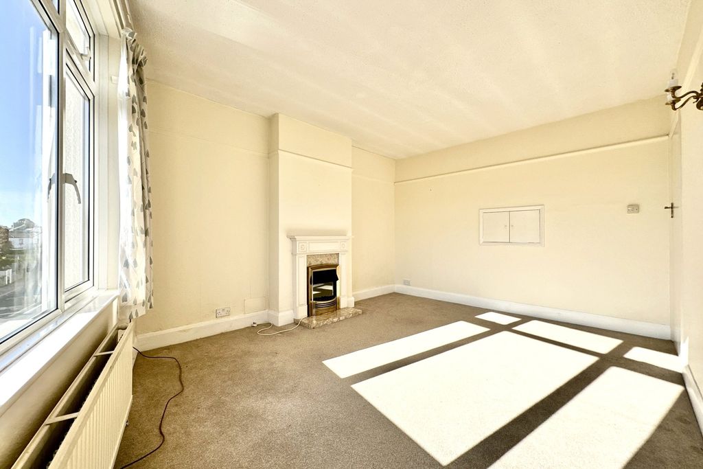 Property photo 3 of 13 Picture No. 05