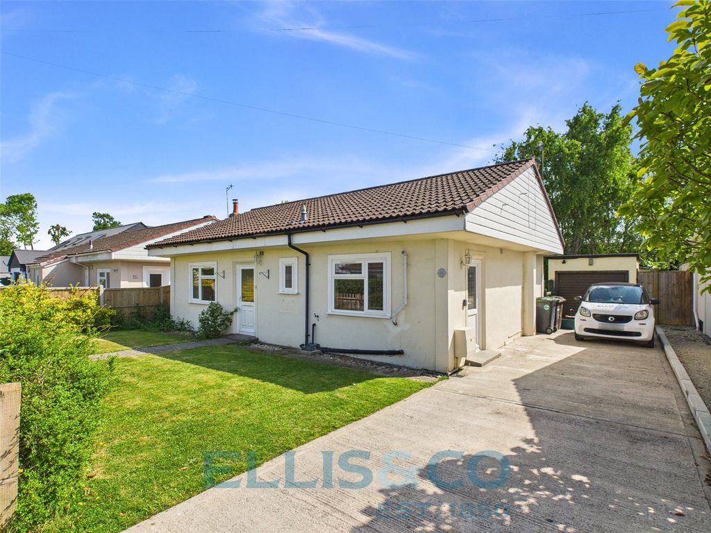 Property photo 1 of 12 Picture No. 28