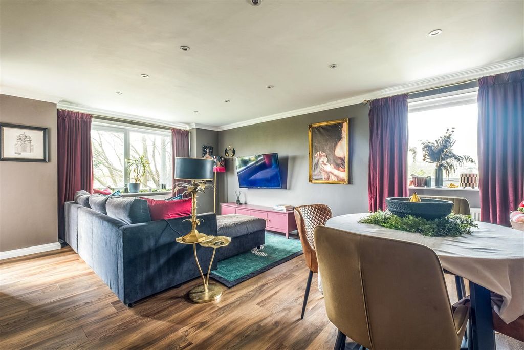 Property photo 2 of 31 F12 West View-15.Jpg