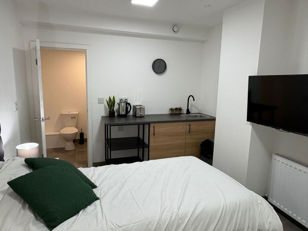 Property photo 2 of 3