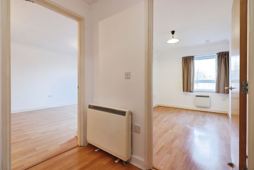 Property photo 2 of 12 Photo