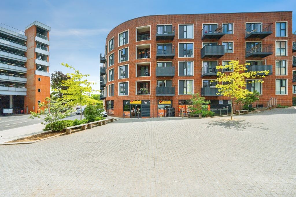 Property photo 1 of 19