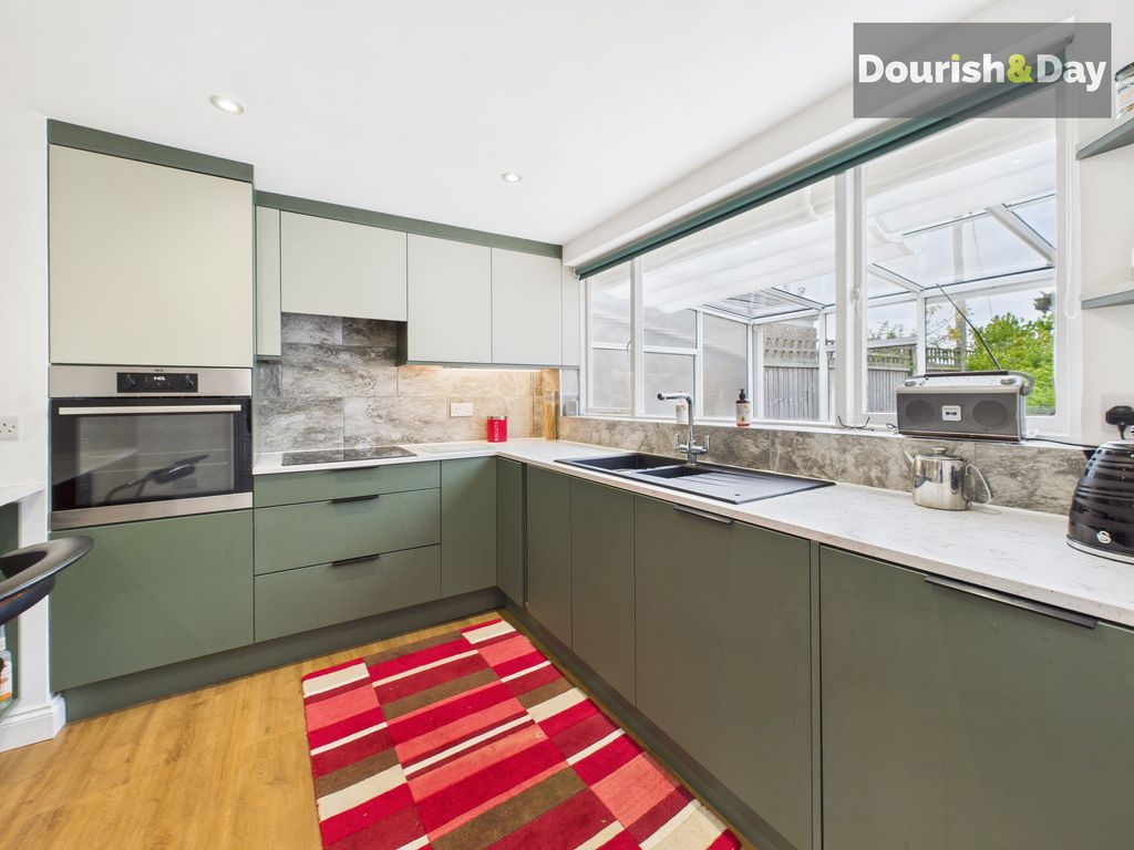 Property photo 3 of 23 Kitchen / Dining Room