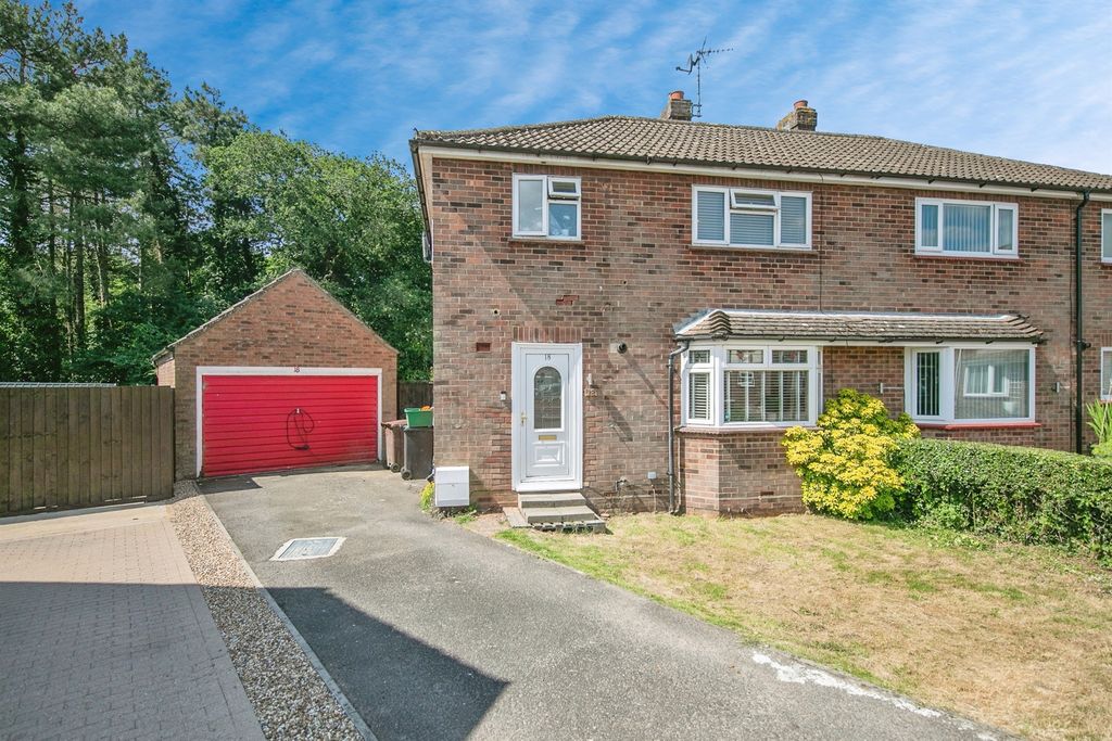 Property photo 1 of 18