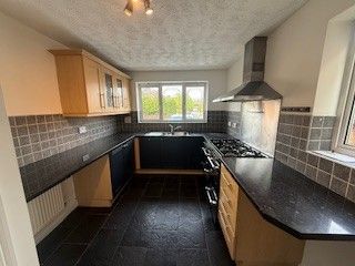 Property photo 2 of 11 Photo